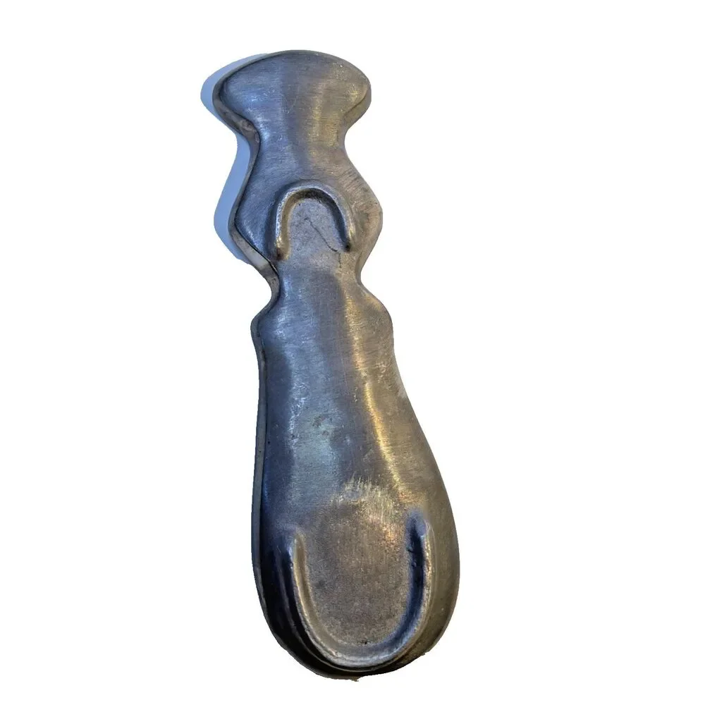 Unbranded vintage cast